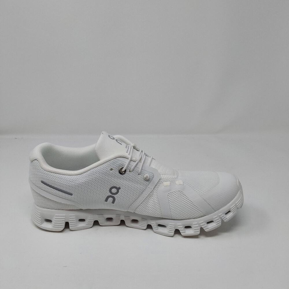 On Running Cloud 5 All White Womens Athletic Shoes New - Picture 14 of 16